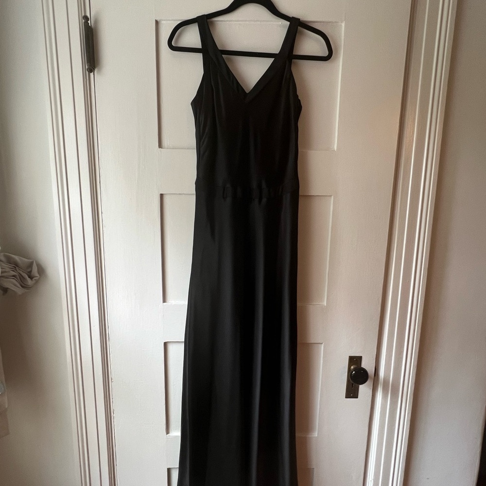 Faviana formal black satin dress size 5/6 NWT